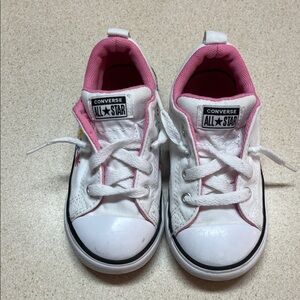 Converse Kids All Star Low Top – White with Colorful Embroidered Flowers Size 9T